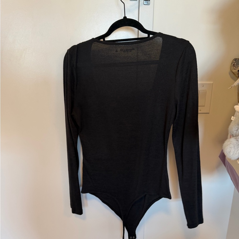 Abercrombie & Fitch Black Square-Neck Long Sleeve Bodysuit - Picture 2 of 2